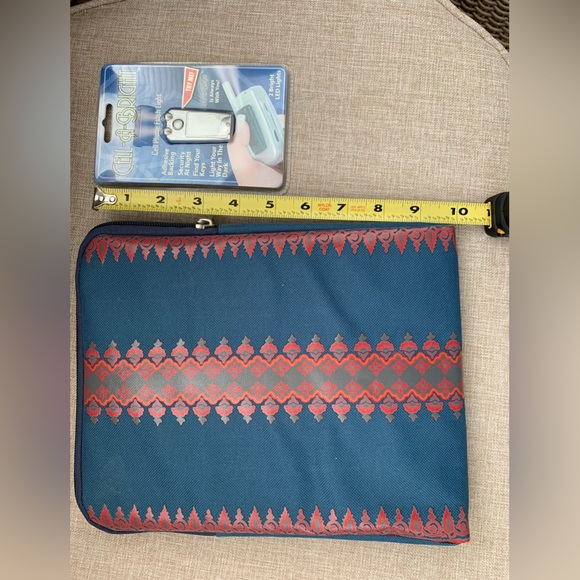 Bundle: Tablet Cover & Cellphone Flashlight 1) Blue with Red Pattern 2) Unopened - Picture 2 of 9